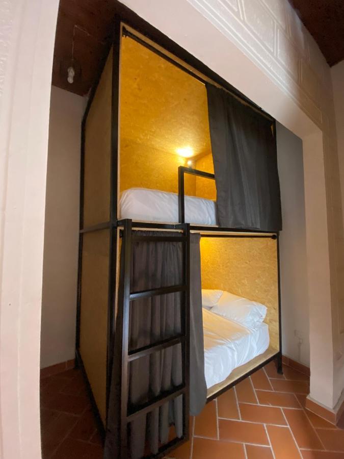Banana Hostel Bogota Bagian luar foto